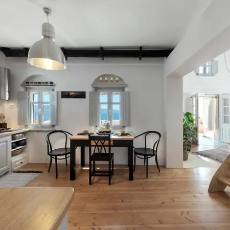 Apartment Beautiful In With Sea Views Oia (Santorini)